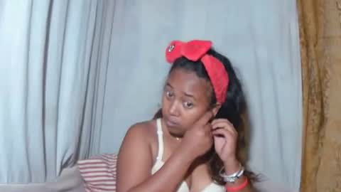 kaillah online show from December 23, 5:27 am