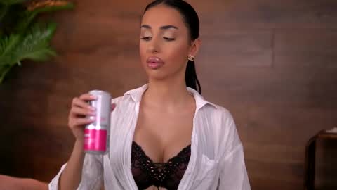 Kaira online show from February 20, 7:47 pm