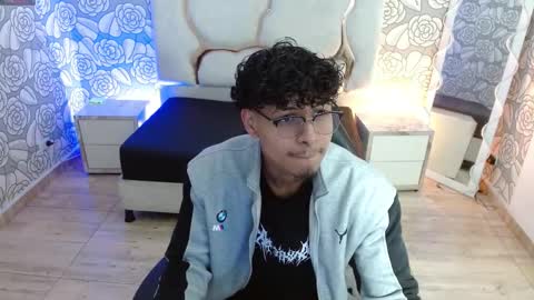 kairo_tay online show from March 29, 11:54 am