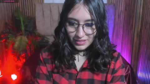 Snapshot of kairy_tay chatting on March 22, 3:21 am Kairy online show from March 22, 3:21 am