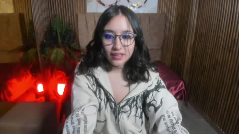 Snapshot of kairy_tay chatting on March 24, 3:22 am Kairy online show from March 24, 3:22 am