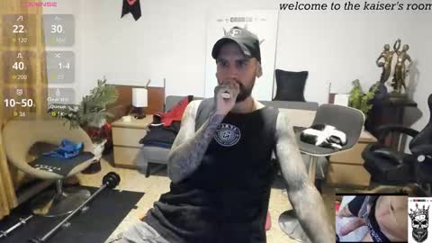 Snapshot of kaiser679 chatting on March 10, 12:59 am kaiser679 online show from March 10, 12:59 am