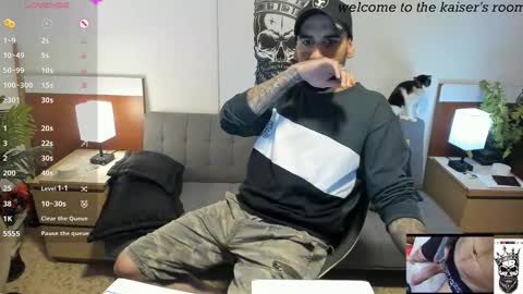 Snapshot of kaiser679 chatting on March 24, 4:39 am kaiser679 online show from March 24, 4:39 am