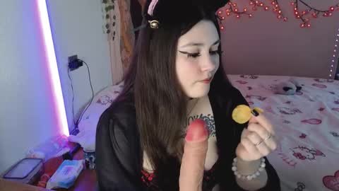 Snapshot of kaisythesmall chatting on February 25, 11:20 am Kessy online show from February 25, 11:20 am