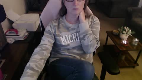 Camprincess331 online show from February 24, 2:09 am