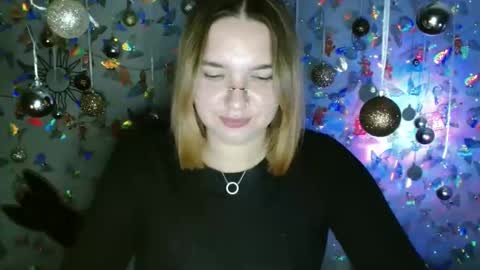 Kaitlin online show from November 26, 6:53 pm