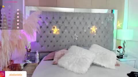 Kaitlyn Brown online show from March 8, 8:00 am