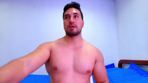 Thomas online show from May 15, 11:34 pm