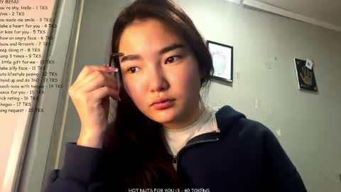 Sakura online show from May 17, 3:08 pm