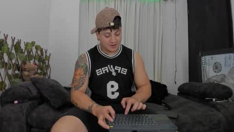 Kaledd musclees room Master online show from October 22, 5:19 am