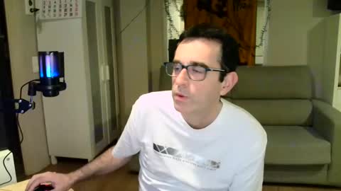 Snapshot of kalem48 chatting on December 30, 12:32 am MusicMen49 online show from December 30, 12:32 am