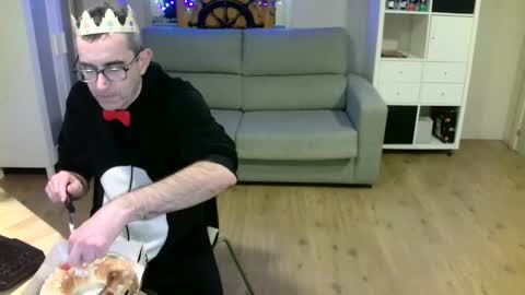 Snapshot of kalem48 chatting on January 5, 11:22 pm MusicMen49 online show from January 5, 11:22 pm