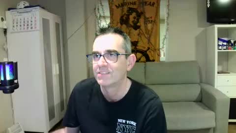 Snapshot of kalem48 chatting on January 12, 12:07 am MusicMen49 online show from January 12, 12:07 am