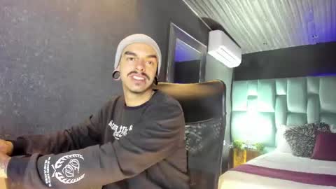 Kale online show from June 27, 11:37 am