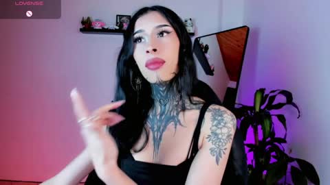 Kali Ka Please help me with your thumbs up its important   dont forget my birthday on October 26 online show from June 7, 8:56 pm