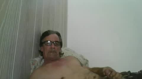 Snapshot of kalifornia91666 chatting on January 11, 3:02 am kalifornia91666 online show from January 11, 3:02 am