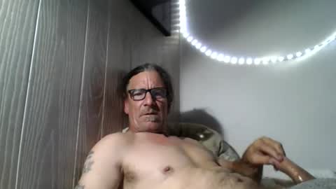 Snapshot of kalifornia91666 chatting on October 26, 3:12 am kalifornia91666 online show from October 26, 3:12 am