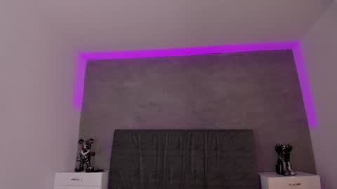 Carolina   online show from December 5, 7:38 pm