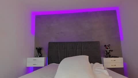 Carolina   online show from December 13, 6:16 pm