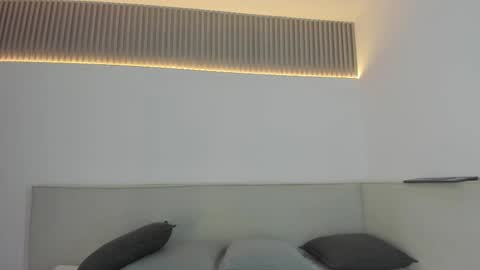 Snapshot of kaliopeh chatting on December 19, 12:34 pm Carolina online show from December 19, 12:34 pm