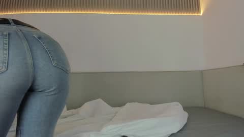 Snapshot of kaliopeh chatting on December 20, 12:01 pm Carolina online show from December 20, 12:01 pm