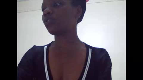 Snapshot of kalisins chatting on April 27, 12:41 am Kali online show from April 27, 12:41 am