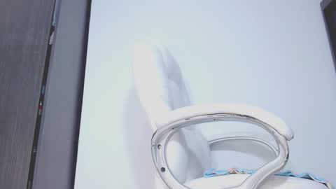 Hannah online show from December 22, 11:24 pm