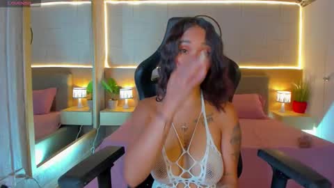 kalyx_lana online show from February 8, 8:01 pm