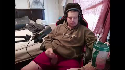 Snapshot of kama4201 chatting on March 9, 3:38 pm kama4201 online show from March 9, 3:38 pm