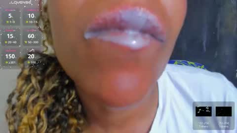 Snapshot of kamariafyre chatting on March 8, 6:39 am Kamaria Fyre online show from March 8, 6:39 am