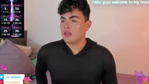 Snapshot of kami_22 chatting on January 9, 11:28 pm camilo independent model online show from January 9, 11:28 pm