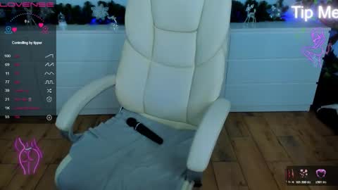 kamilahot25 online show from December 14, 12:16 am