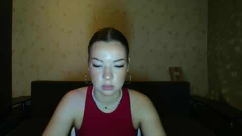 Camilla online show from September 17, 7:21 am