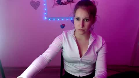Snapshot of kamilla_love_ chatting on September 22, 12:40 pm kamilla_love_ online show from September 22, 12:40 pm