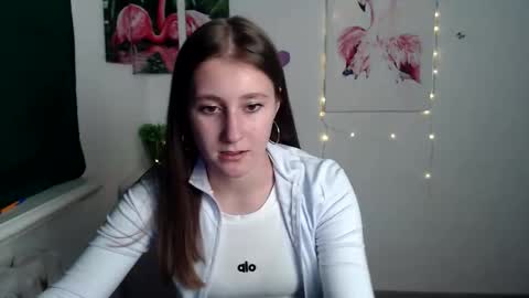 Snapshot of kamilla_love_ chatting on September 30, 11:48 am kamilla_love_ online show from September 30, 11:48 am