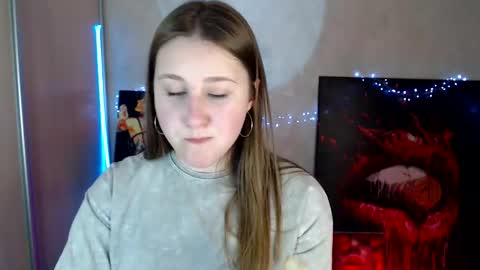 kamilla_love_ online show from April 23, 12:40 pm