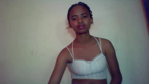 kamillah69 online show from November 14, 6:34 am