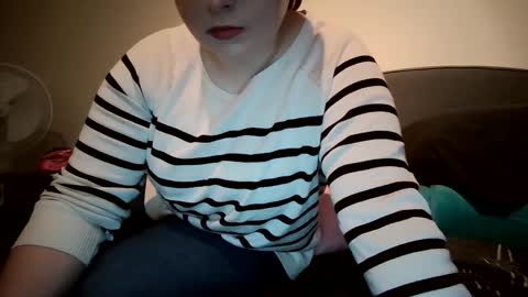 Snapshot of kamillalalove chatting on February 22, 2:41 pm KamillaLaLove online show from February 22, 2:41 pm