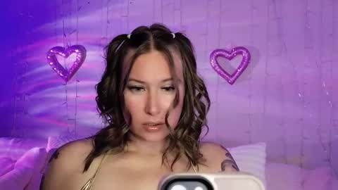 kamrynmarie69 online show from May 13, 1:36 am