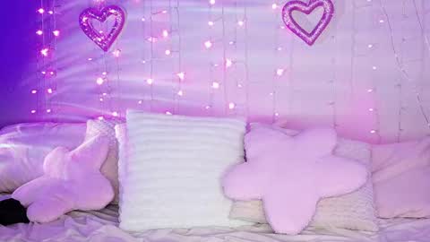 kamrynmarie69 online show from May 16, 1:13 am