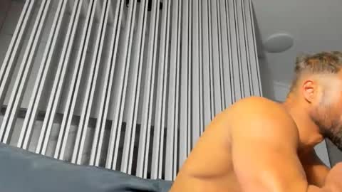 Snapshot of kanegriffin26 chatting on November 14, 3:22 pm Kane OF strongkane online show from November 14, 3:22 pm