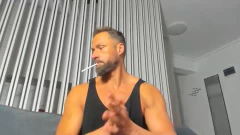 Snapshot of kanegriffin26 chatting on November 16, 7:19 pm Kane OF strongkane online show from November 16, 7:19 pm