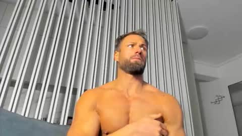 Snapshot of kanegriffin26 chatting on November 28, 1:25 pm Kane OF strongkane online show from November 28, 1:25 pm