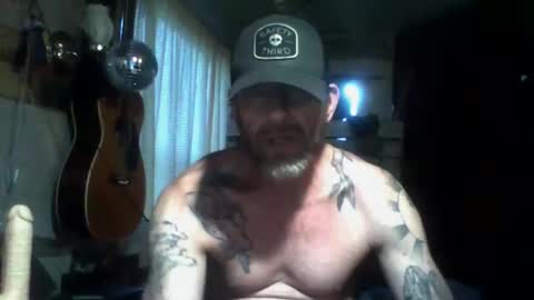 Tucker online show from April 29, 2:37 am