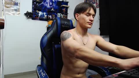 andres online show from September 24, 1:53 am