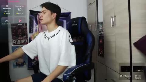 andres online show from February 7, 1:26 pm