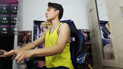 andres online show from May 11, 12:55 pm