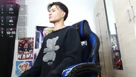 andres online show from May 13, 11:40 am