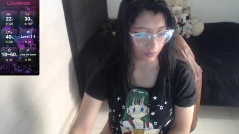 Snapshot of kanroji_mitsuri_11 chatting on December 11, 7:25 pm Sanctuary online show from December 11, 7:25 pm