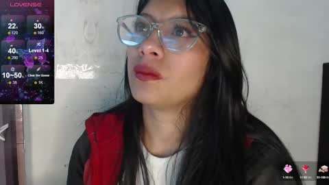Snapshot of kanroji_mitsuri_11 chatting on January 5, 12:42 pm Sanctuary online show from January 5, 12:42 pm